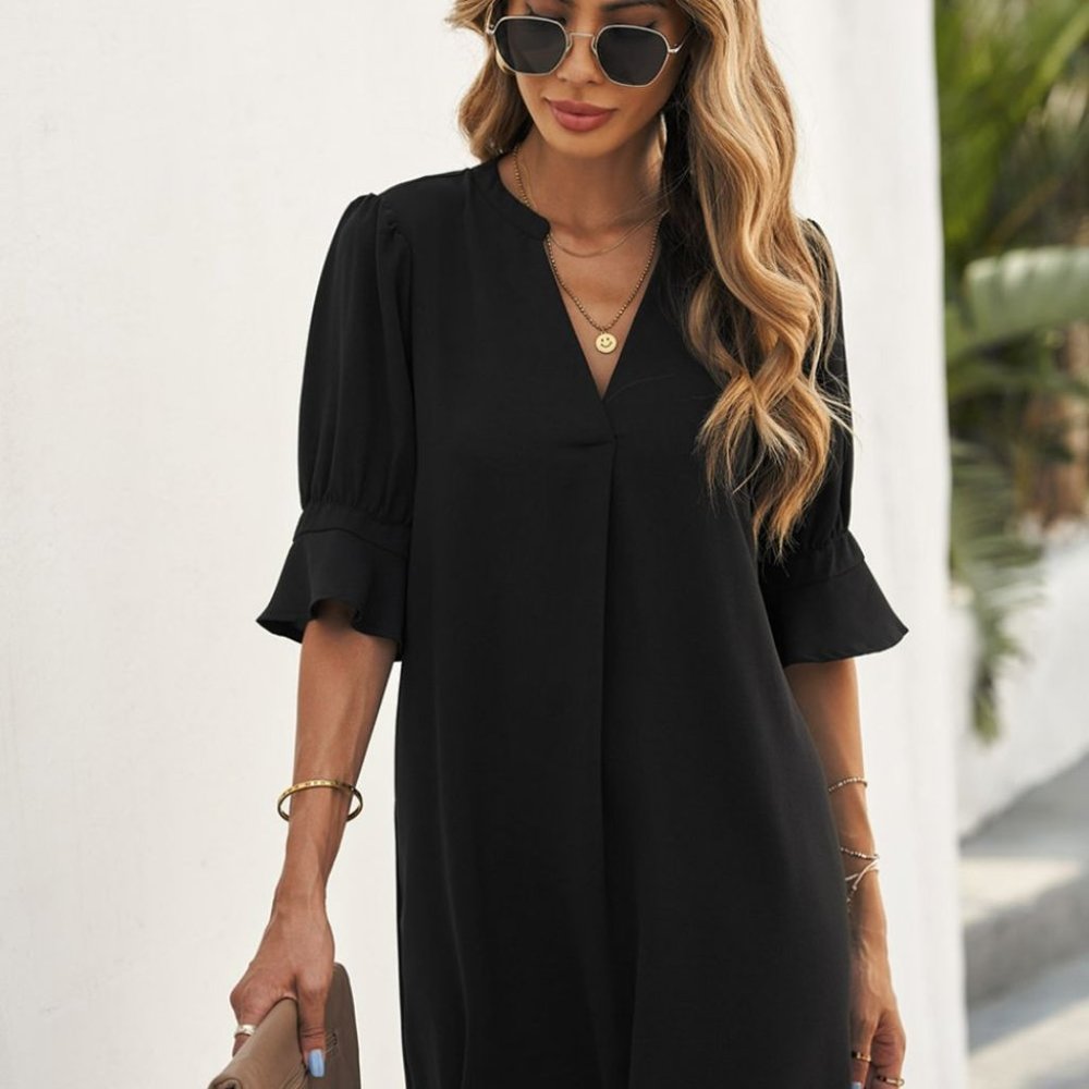 NWT - Puff Sleeve Notched Mini Shift Dress in Black